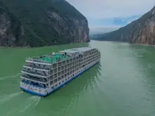 星際水晶 三峽郵輪外觀