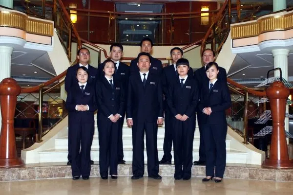 President No. 6 로비