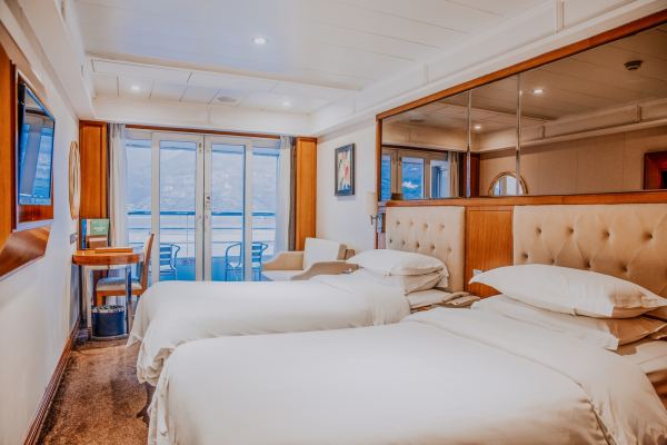 President No. 7 Standard Double Room