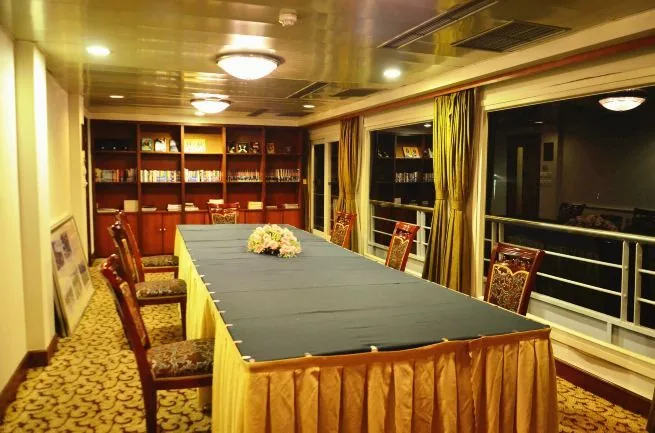 阅览室 Reading Room