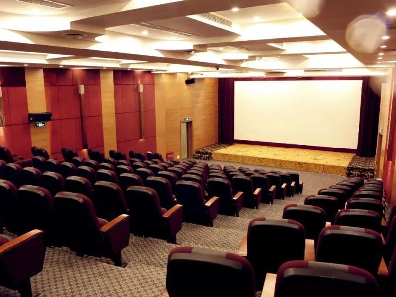 大型雙層影劇院 Large Double-layer Theater