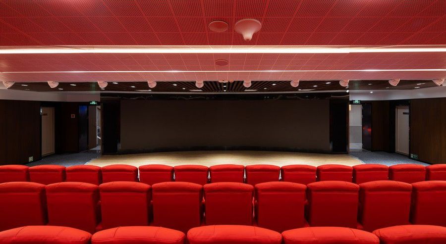 Huaxia Goddess No. 6 theatre