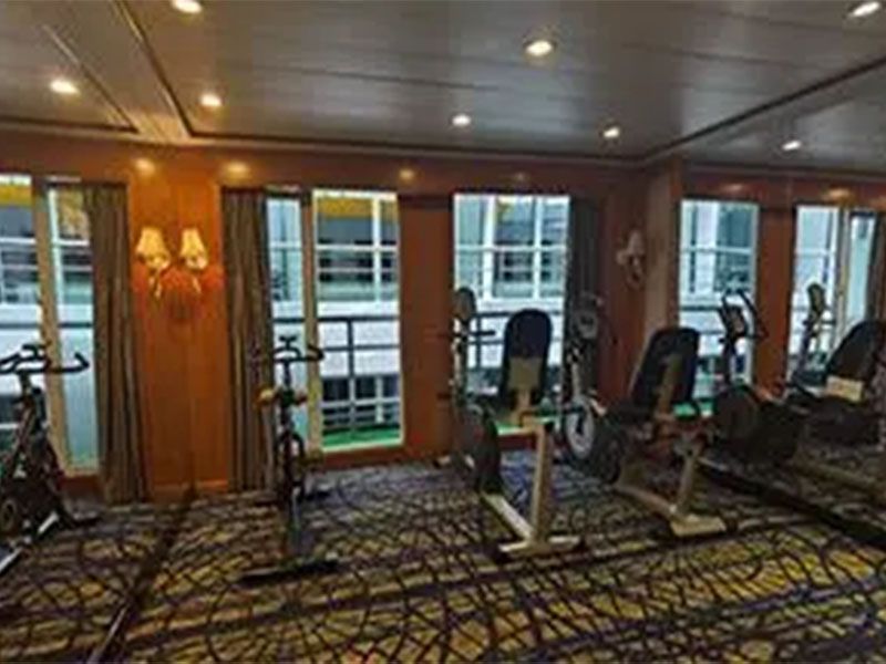 健身房 Exercise Equipment