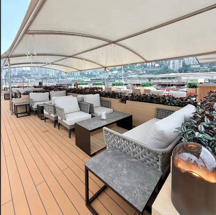 Sonnendeck 6. Deck