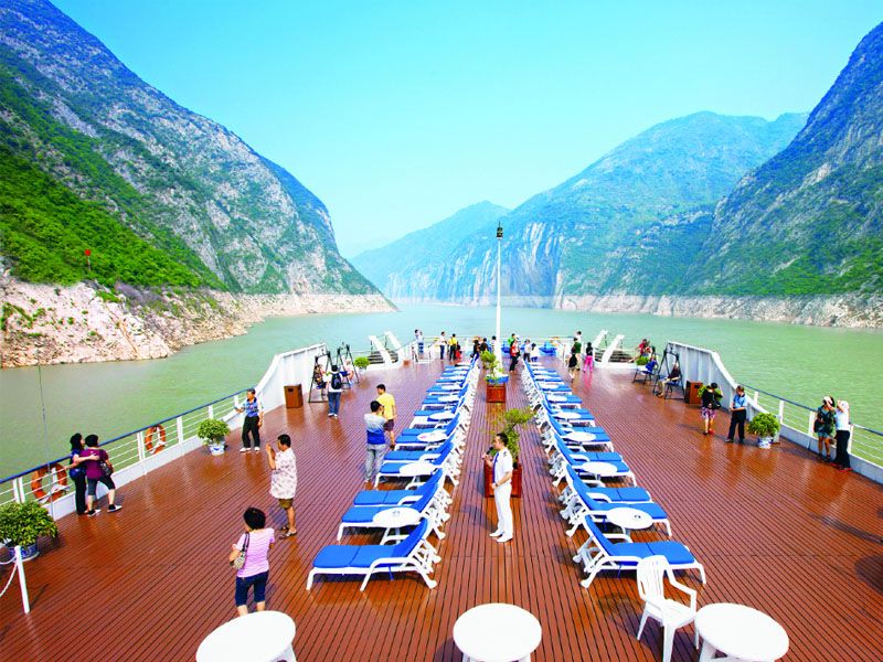 甲板 Sun Deck
